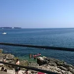 Mare Beachfront Cozy Sea View * Pula