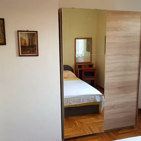 Mare Azzurro Apartments *