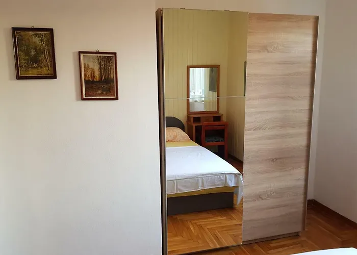 Mare Azzurro Apartments *